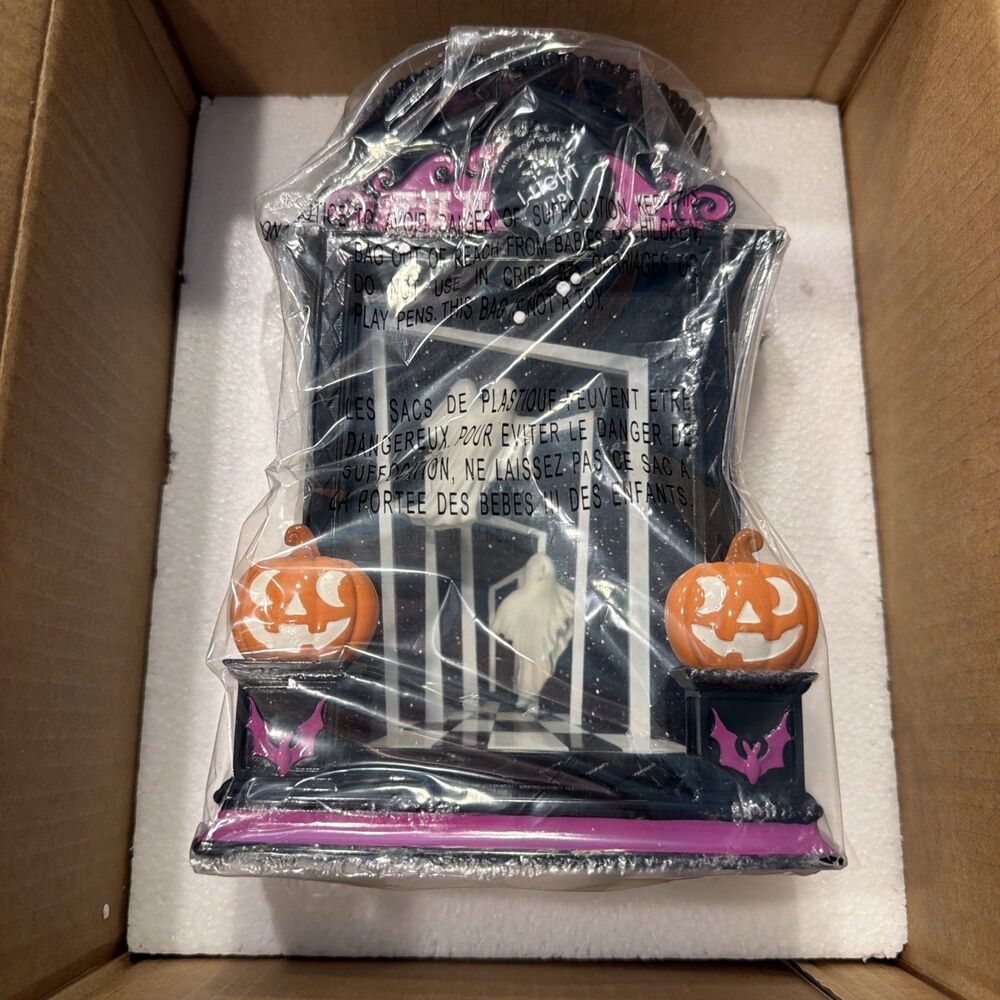 2026 Bath & Body Works Halloween Funhouse Pedestal Light-Up 3-Wick Candle Holder